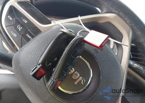 2016 Jeep Cherokee Latitude из США, поврежденный, VIN 1C4PJMCB6GW205944